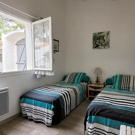 Charmante 3 Avec Patio Prive Et Cuisine Equipee A La Palmyre, Proche Plage Et Port - Fr-1-705-87 Villa